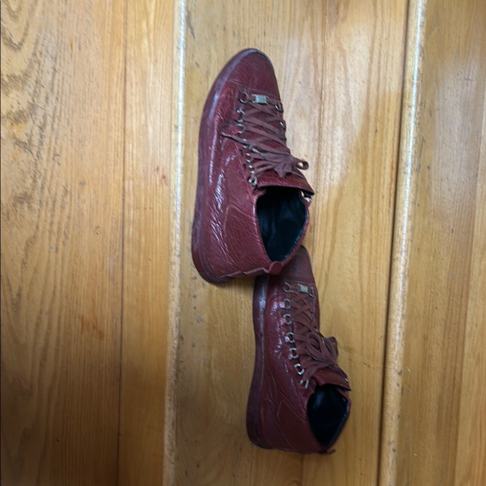Balenciaga Brown Leather High-Top Sneakers with Classic Silhouette